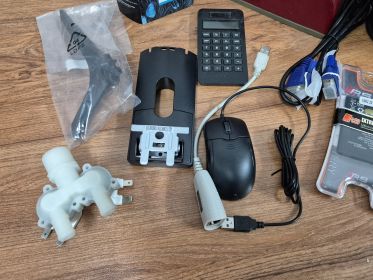 Lot of Loose Goods