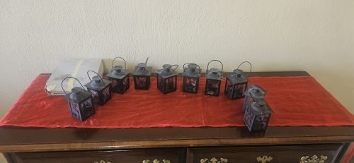 10 × Mini Christmas Metal Tea-Light Lanterns + Box of Tealights