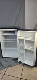 Kelvinator Compact Bar Fridge / Mini Fridge - Not Working