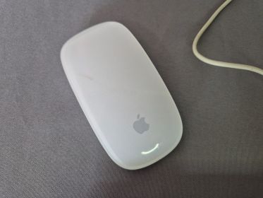 Apple Full-Size Wired Keyboard (A1243) + Apple Magic Mouse (Working)