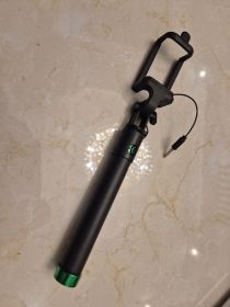 Mobile Vlogging Kit — LED Light, Mic, Selfie Stick, Tripod & Phone Mounts