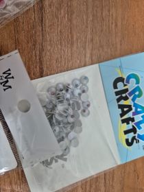 Scrapbooking Embellishment Bundle — Roses, Bows, Pearls & Brads