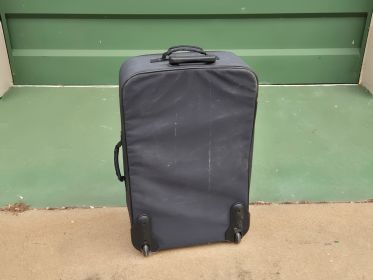 Lido Large Soft-Shell Wheeled Trolley Suitcase