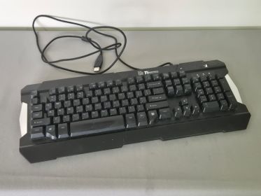 Tt eSPORTS Gaming Keyboard + Redragon Gaming Mouse Combo (Tested Working)