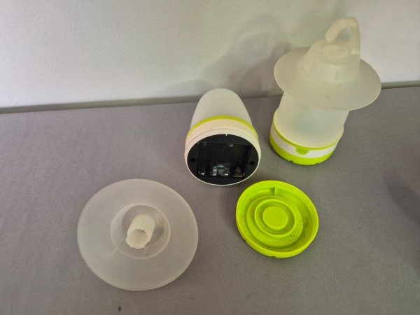 LED Camping Lanterns ×4 — Magneto & Ultra Tec