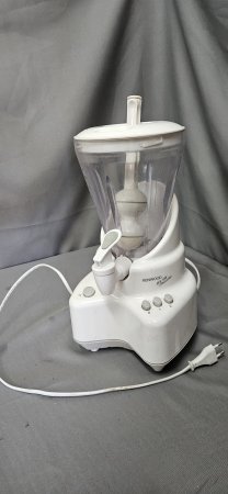 Kenwood Smoothie Maker with Built-In Dispensing Tap — Working