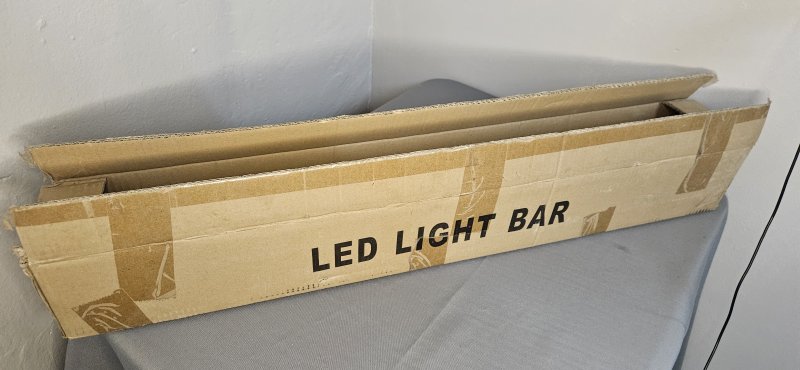180W LED Light Bar, Spot Beam, 10–30V (~92cm) with Brackets