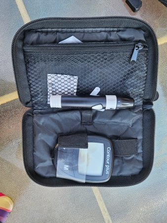 Contour Plus Blood Glucose Meter with Lancing Device (Cased)