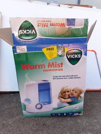 Vicks Warm Mist Humidifier (by Kaz) — 3.8 L, Boxed