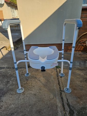 Raised Toilet Seat with Support Frame — Mobility Aid