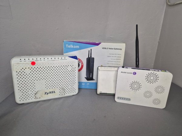 Job Lot of 4 Broadband Routers — ZyXEL, Telkom VDSL2, Telkom & Alcatel-Lucent