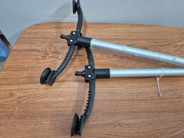 Pair of Long-Reach Reacher / Grabber Tools