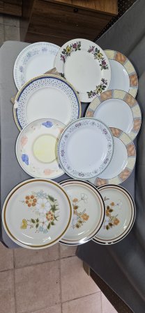 Mixed Dinner-Plate Collection ×11 — Assorted Floral & Patterned