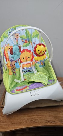 Fisher-Price Baby Bouncer — Rainforest / Jungle Theme