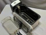 Russell Hobbs Digital Deep Fryer — Stainless Steel, Tested Working - Image 5