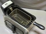 Russell Hobbs Digital Deep Fryer — Stainless Steel, Tested Working - Image 4