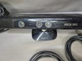 Xbox 360 Console (60GB) + Kinect Sensor + 2 Wireless Controllers - Image 3