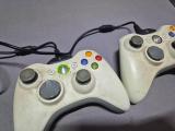 Xbox 360 Console (60GB) + Kinect Sensor + 2 Wireless Controllers - Image 7