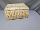 Vintage Wicker Sewing Basket — Hinged Lid, Yellow Floral-Lined Interior - Image 6