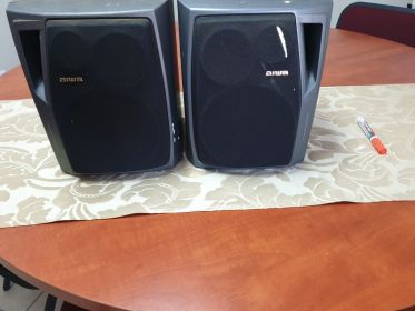 Aiwa 2-Way Bookshelf Speaker Pair — Black, Tested Working