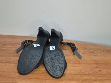 Froggie Black Leather Strappy Sandals — Size 9, Ankle Strap