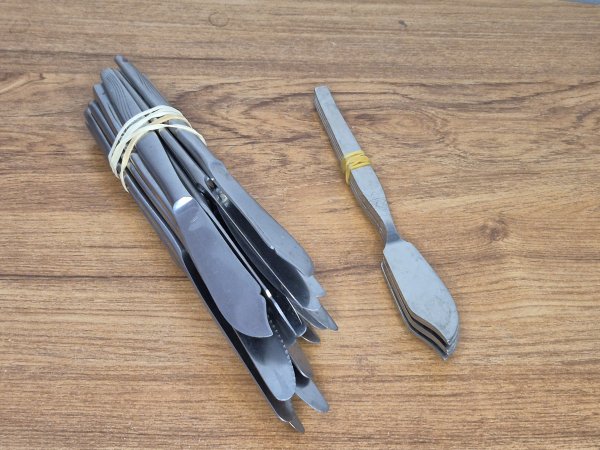 Dinner & Fish Knives
