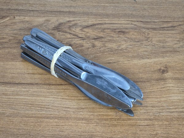 Dinner Knives