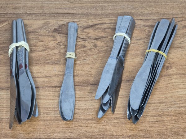 Dinner Knives