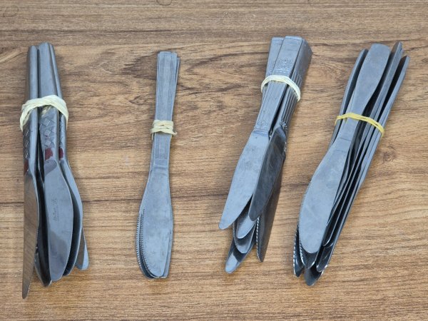 Dinner Knives