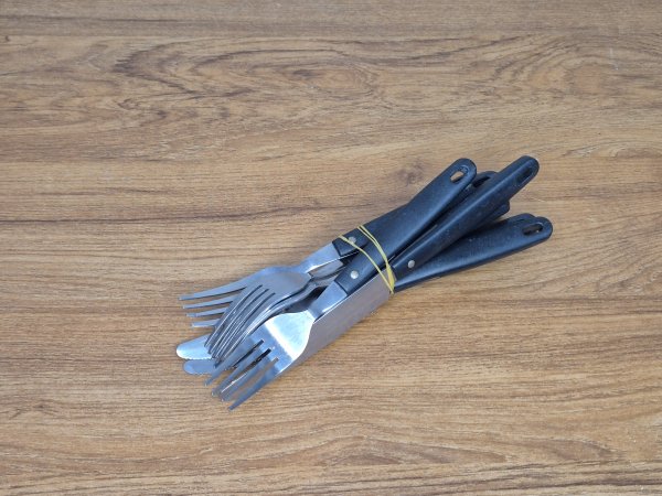 Knives & Forks
