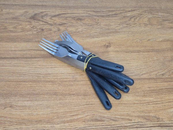 Knives & Forks