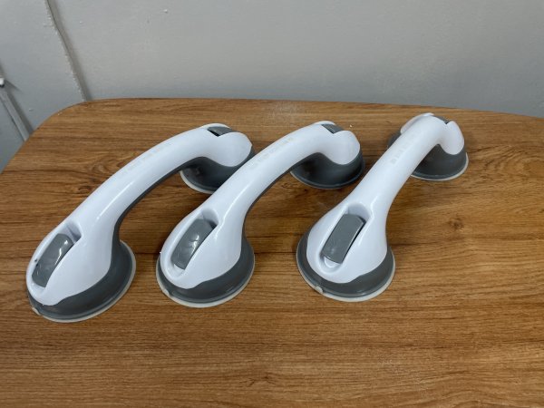 Shower Handles with Suction Cups
