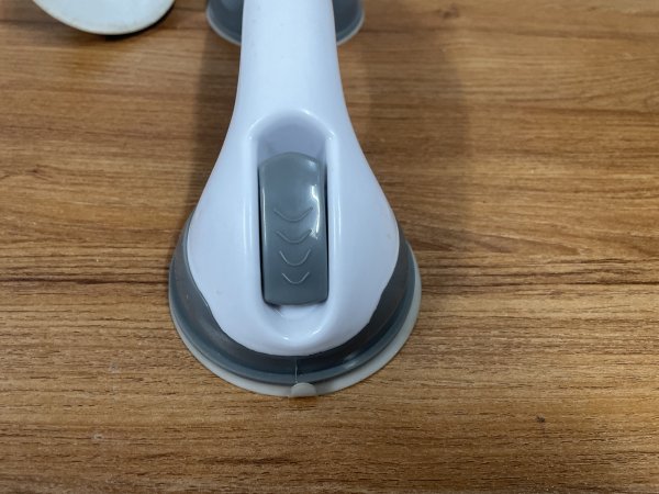 Shower Handles with Suction Cups