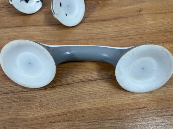 Shower Handles with Suction Cups