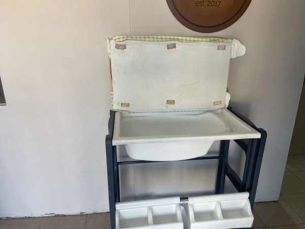 Baby Bath & Changing Table
