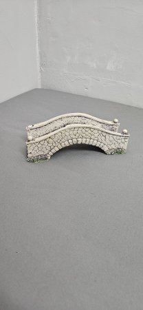 Aquarium Decor Collection — 8 Resin Ornaments (Temple, Wreck, Walker, Hobbit House & More)