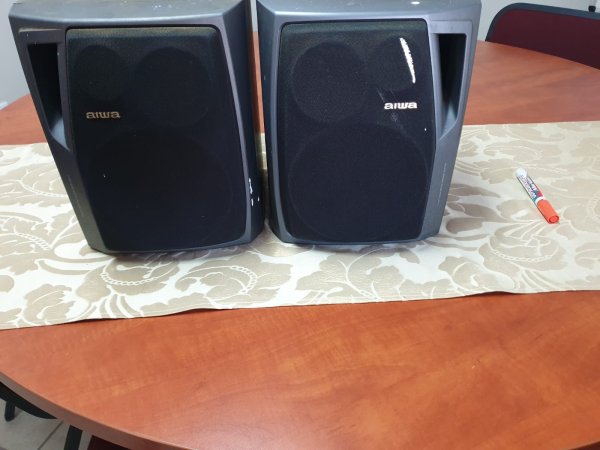 Aiwa 2-Way Bookshelf Speaker Pair — Black, Tested Working