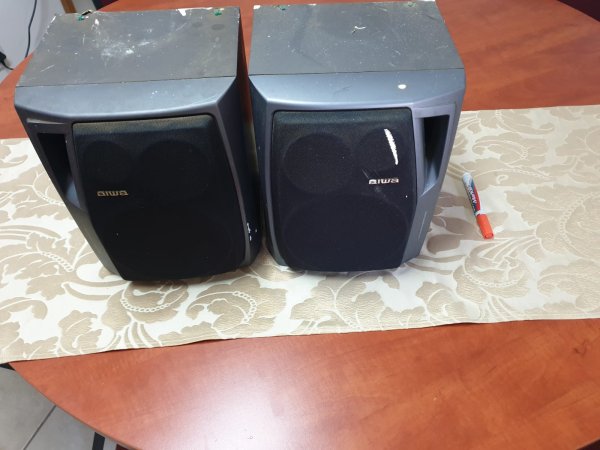 Aiwa 2-Way Bookshelf Speaker Pair — Black, Tested Working