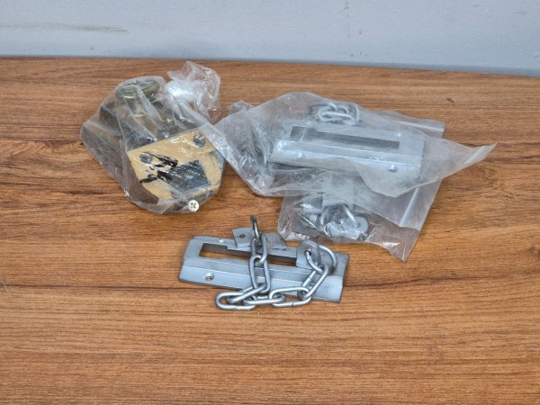 Door Security Chain Guards ×4 plus Brass Rim Night Latch