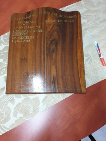Vintage Wooden Donor Plaque — "Klerksdorp Tehuis vir Bejaardes" (1984)