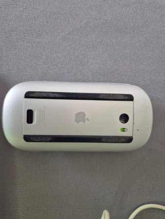 Apple Full-Size Wired Keyboard (A1243) + Apple Magic Mouse (Working)