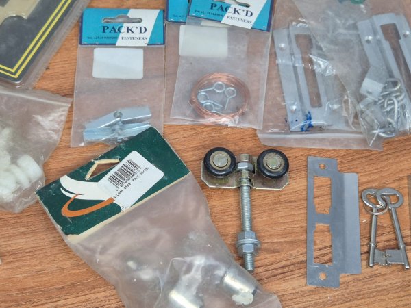Door & Cabinet Hardware — Legs, Sash Bolt, Rollers and Keys