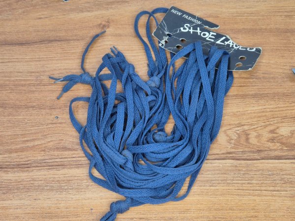 Navy Flat Shoelaces — Retail Carded Bundle