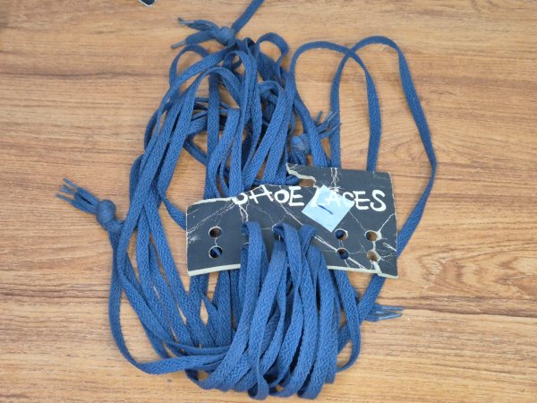 Navy Flat Shoelaces — Retail Carded Bundle
