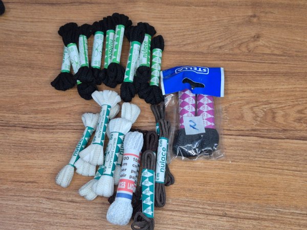Nulace Shoelace Bundle — approx 22 Pairs, Mixed Colours