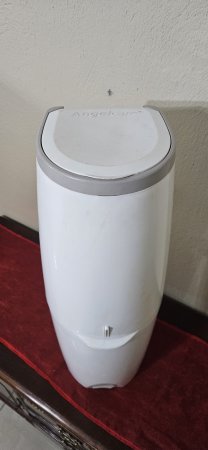 Angelcare Nappy Disposal Bin — Twist-and-Seal Nursery Bin
