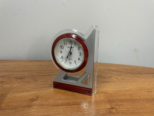 Wine Pump & Saver Set + Ao Lishi Quartz Alarm Clock