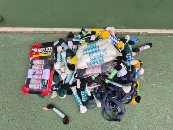 Large Bundle of Assorted Shoelaces — Nulace + Retail Multipack