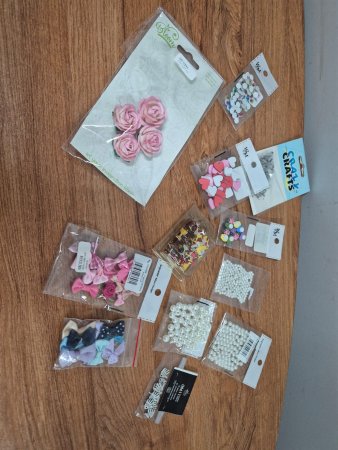 Scrapbooking Embellishment Bundle — Roses, Bows, Pearls & Brads