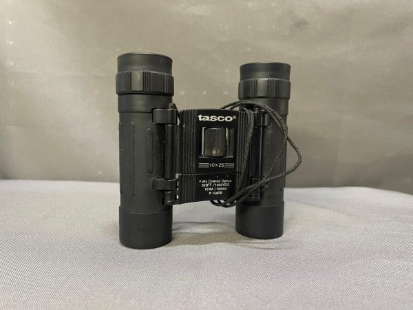 Tasco 10×25 Compact Binoculars — Fully Coated Optics